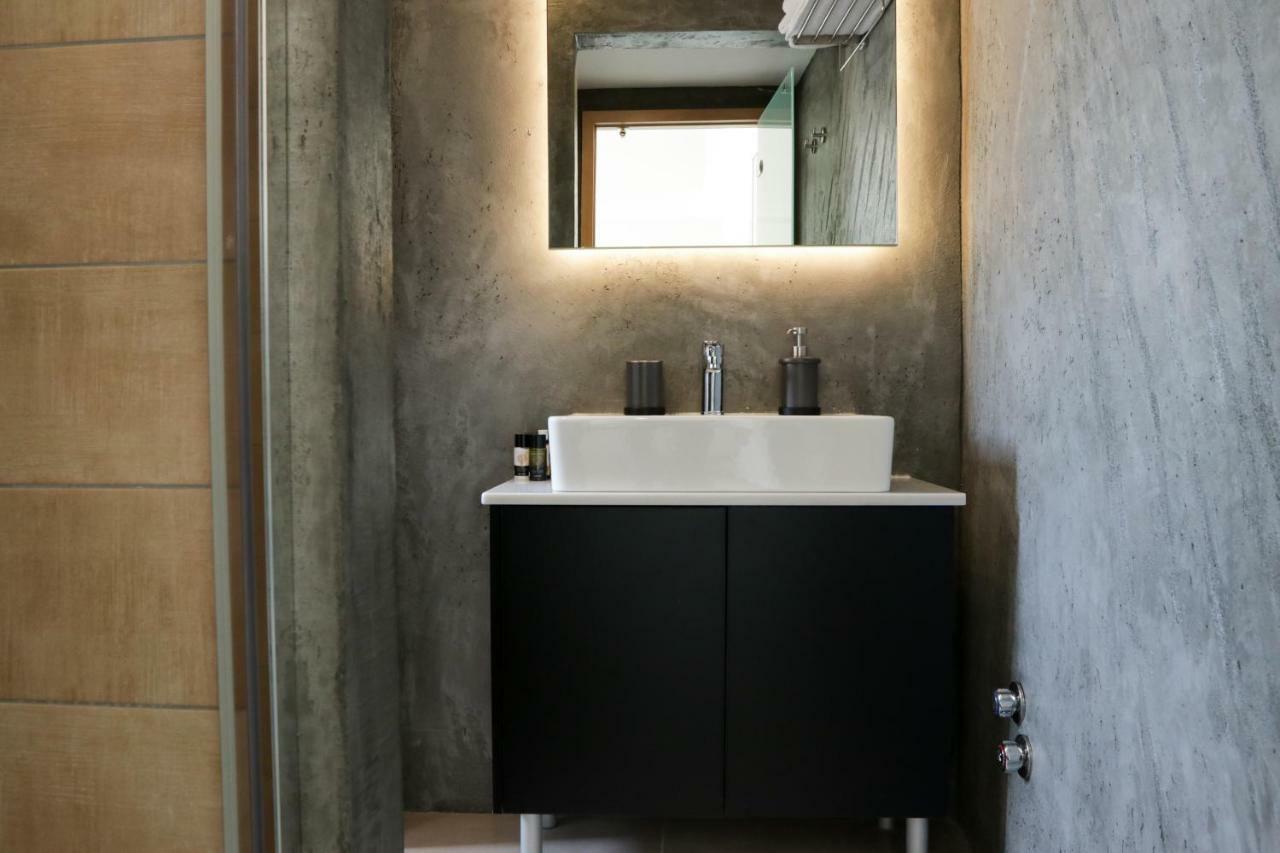 V36 Suites Aten Exteriör bild